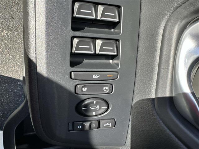 new 2025 Honda Pilot car, priced at $47,160