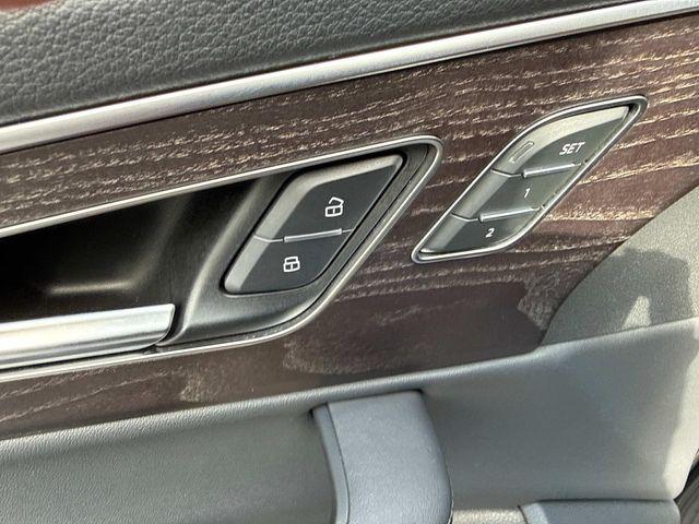 used 2023 Audi Q7 car, priced at $38,800