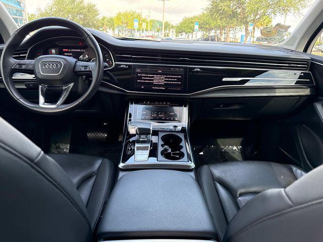 used 2023 Audi Q7 car, priced at $38,800