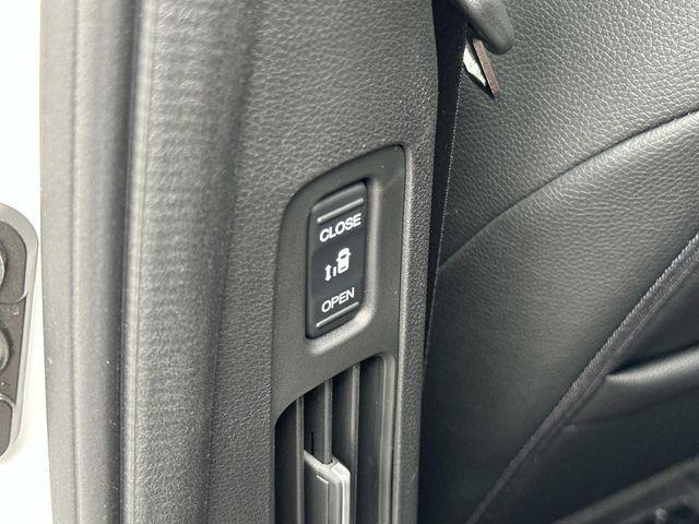 new 2026 Honda Odyssey car, priced at $49,786