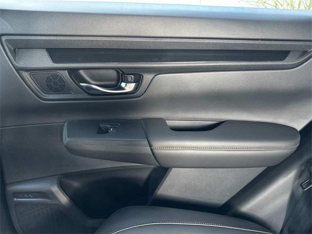 new 2026 Honda CR-V Hybrid car, priced at $38,500