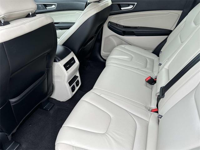used 2020 Ford Edge car, priced at $18,900