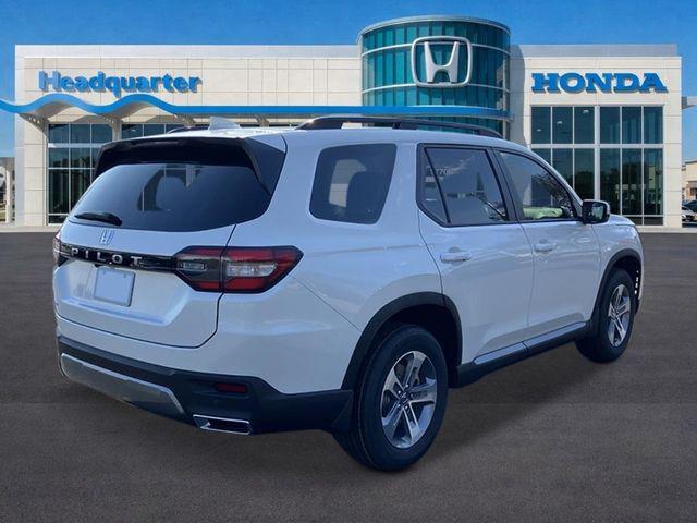 new 2026 Honda Pilot car, priced at $47,126
