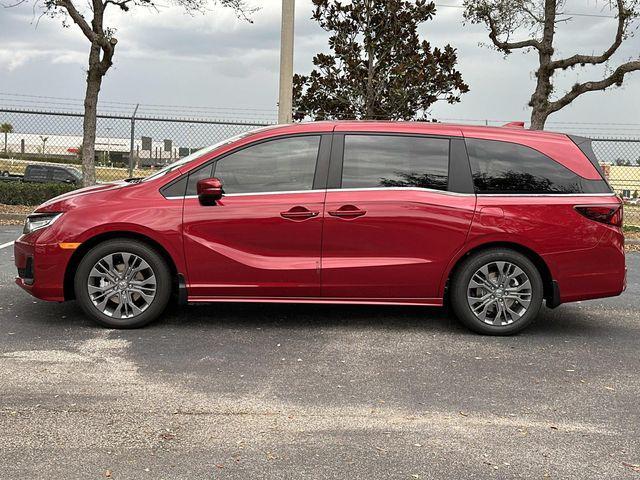 new 2026 Honda Odyssey car, priced at $45,926