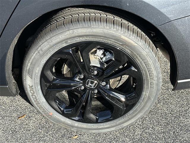 new 2025 Honda Accord car, priced at $30,608