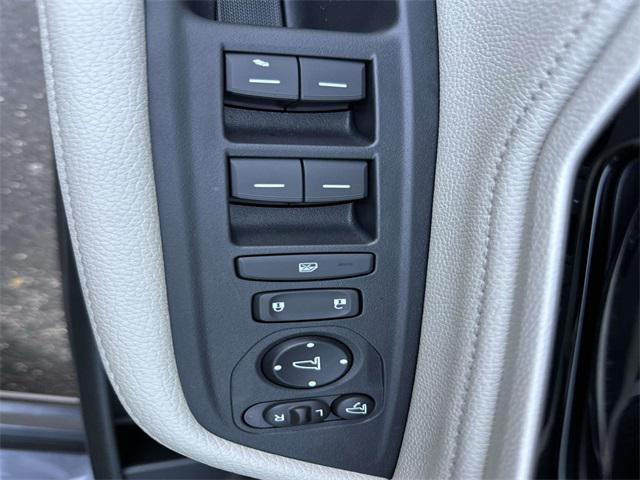 new 2026 Honda Odyssey car, priced at $50,218