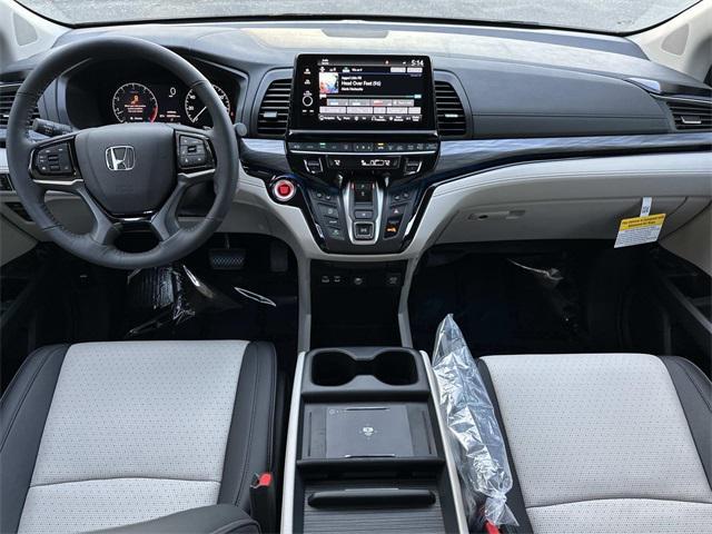 new 2026 Honda Odyssey car, priced at $50,218