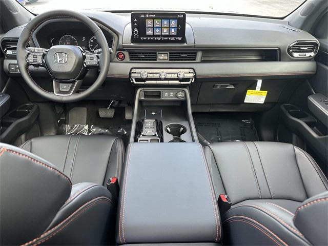 new 2025 Honda Pilot car, priced at $46,733
