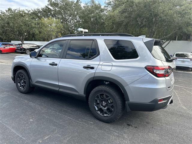 new 2025 Honda Pilot car, priced at $46,733