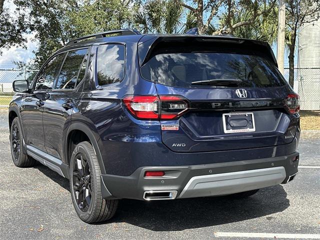 new 2025 Honda Pilot car, priced at $47,861