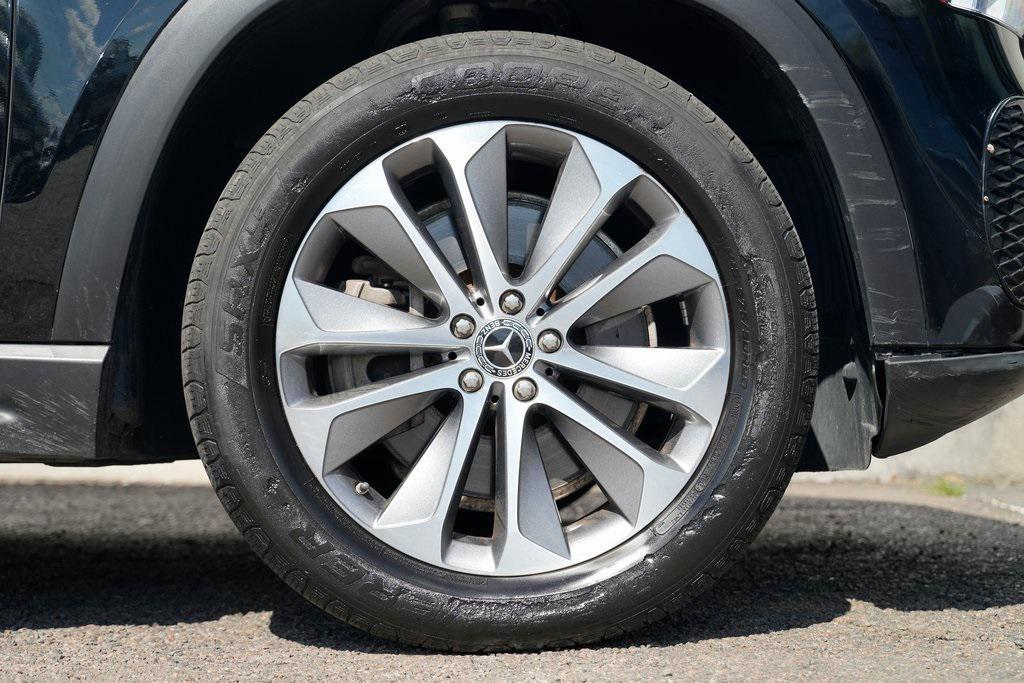 used 2020 Mercedes-Benz GLE 450 car, priced at $31,900