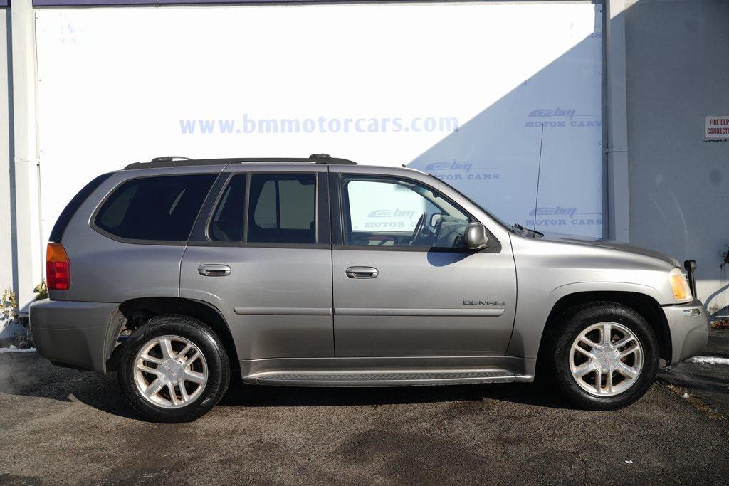 used 2009 GMC Envoy car, priced at $6,900