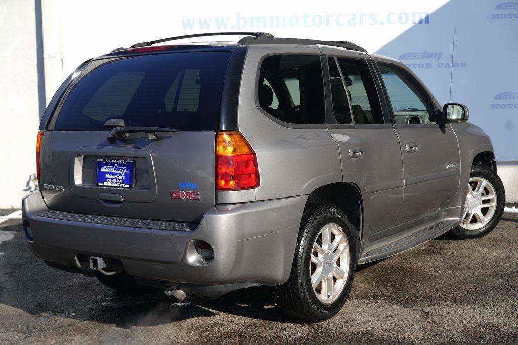 used 2009 GMC Envoy car, priced at $6,900