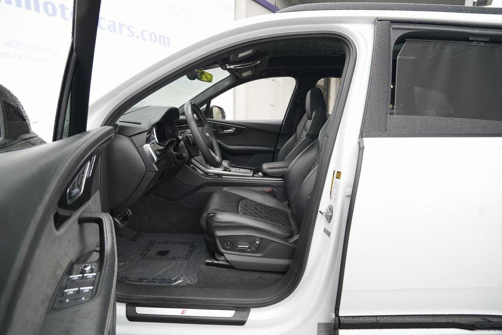 used 2020 Audi SQ7 car, priced at $38,900