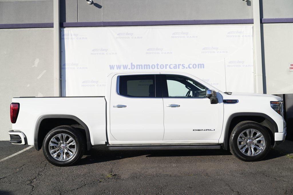 used 2023 GMC Sierra 1500 car, priced at $39,900