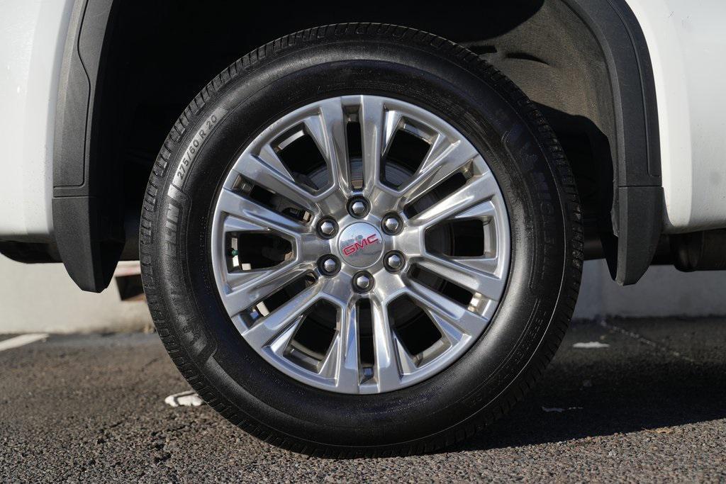 used 2023 GMC Sierra 1500 car, priced at $39,900