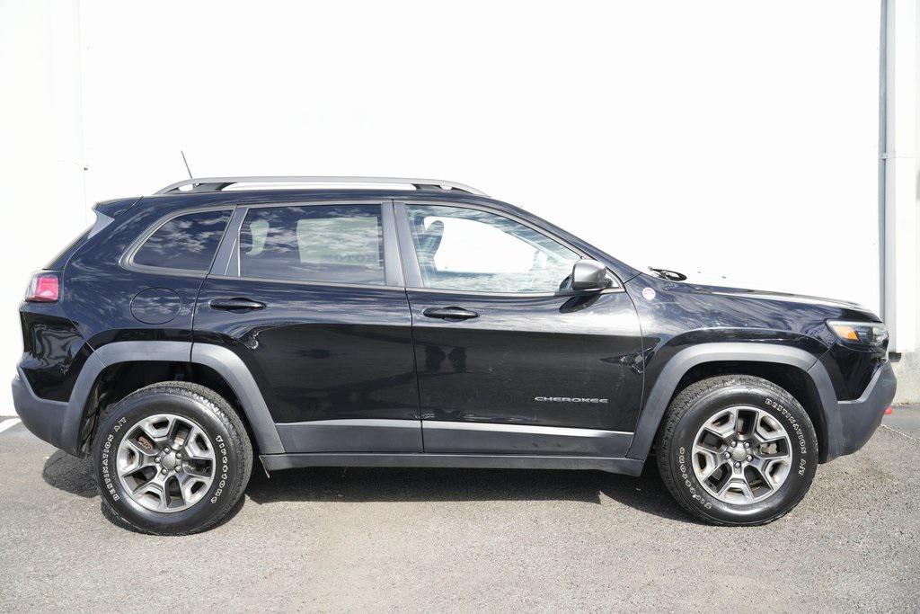 used 2019 Jeep Cherokee car, priced at $17,400