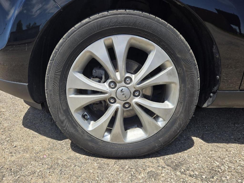used 2015 Kia Soul car, priced at $10,598