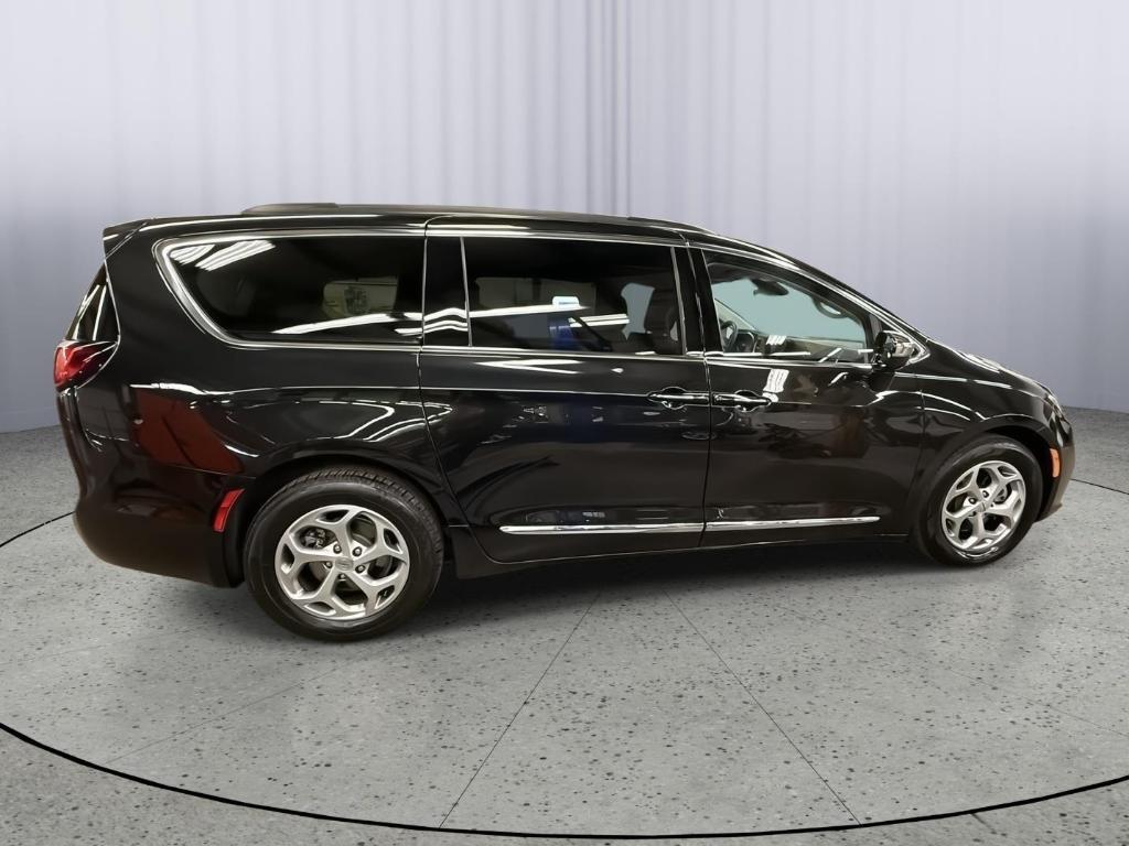used 2023 Chrysler Pacifica car, priced at $29,787