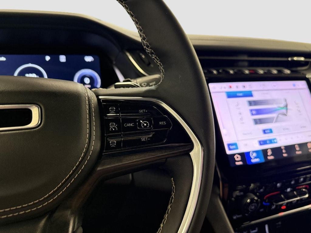 used 2023 Jeep Grand Cherokee car, priced at $30,897