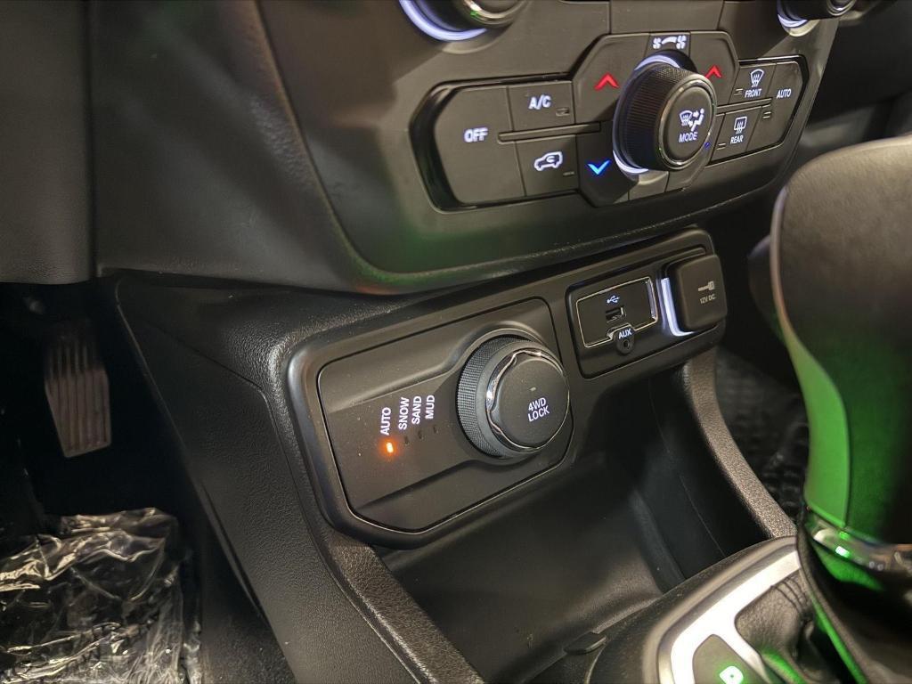 used 2021 Jeep Renegade car, priced at $19,787
