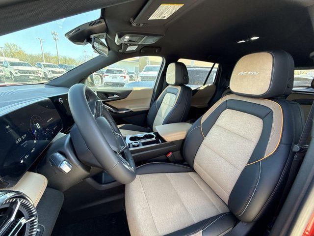 new 2025 Chevrolet Equinox car, priced at $29,500