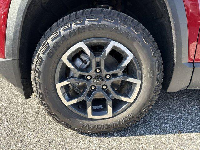 new 2025 Chevrolet Equinox car, priced at $29,500