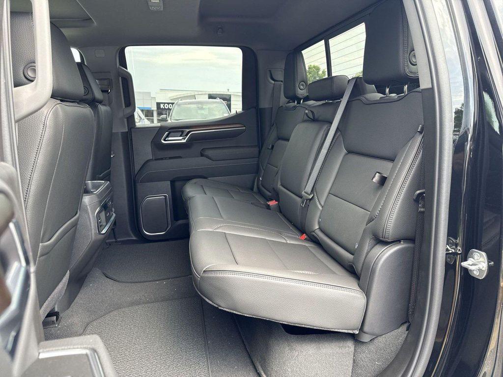 new 2026 GMC Sierra 1500 car, priced at $70,645