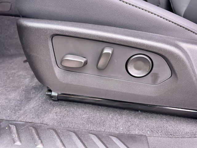 new 2026 Chevrolet Colorado car, priced at $38,560