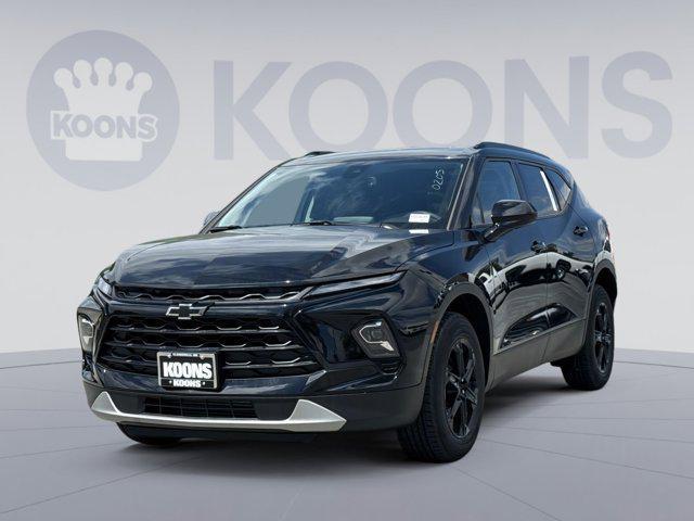 new 2025 Chevrolet Blazer car, priced at $33,855