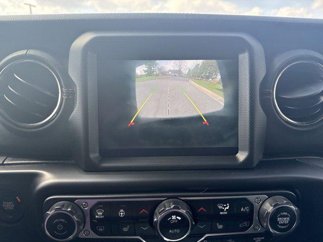 used 2022 Jeep Wrangler Unlimited car, priced at $37,000