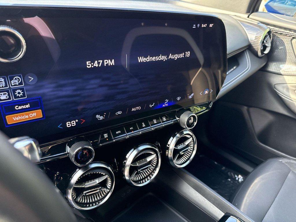 used 2024 Chevrolet Blazer EV car, priced at $25,600