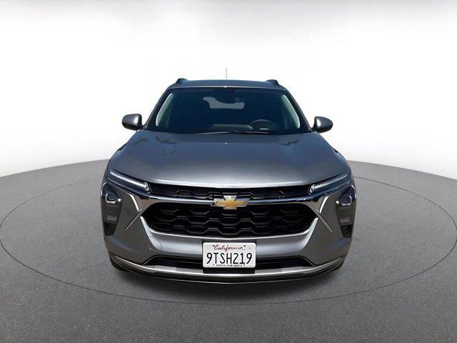 used 2025 Chevrolet Trax car, priced at $19,499