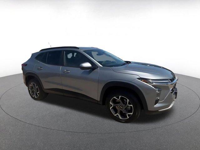 used 2025 Chevrolet Trax car, priced at $19,499
