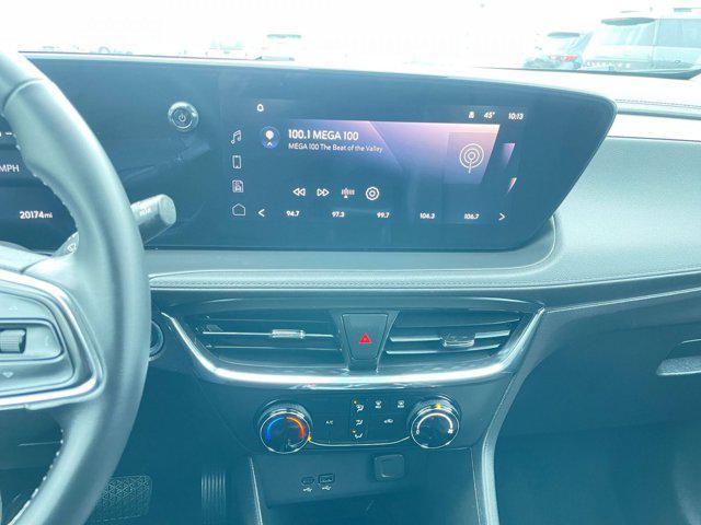 used 2025 Buick Encore GX car, priced at $21,293