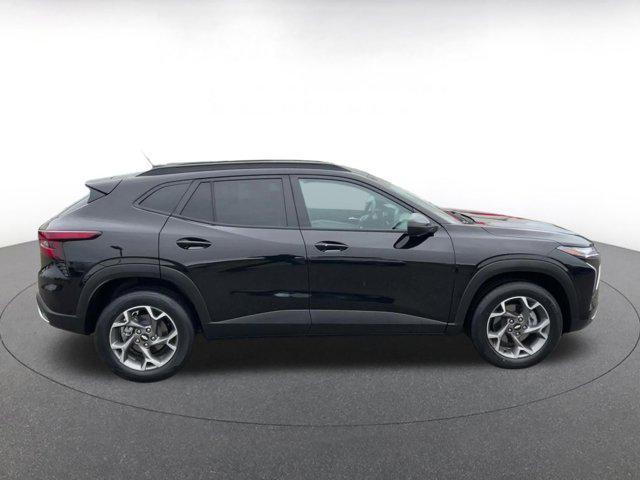 used 2025 Chevrolet Trax car, priced at $19,550