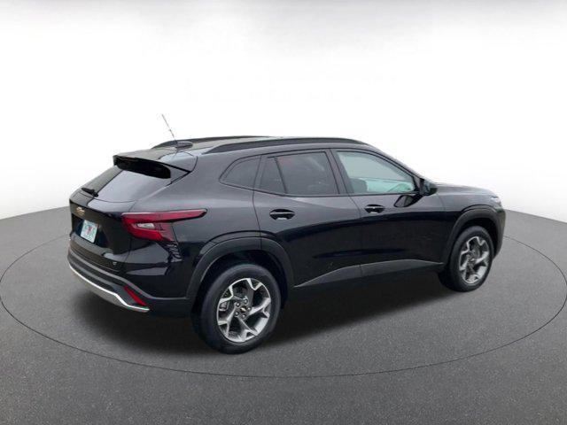 used 2025 Chevrolet Trax car, priced at $19,550