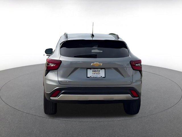 used 2025 Chevrolet Trax car, priced at $20,920