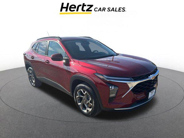 used 2025 Chevrolet Trax car, priced at $19,395