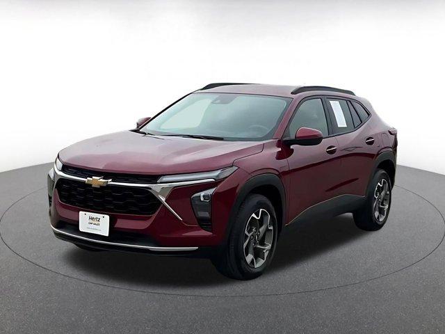 used 2025 Chevrolet Trax car, priced at $18,533