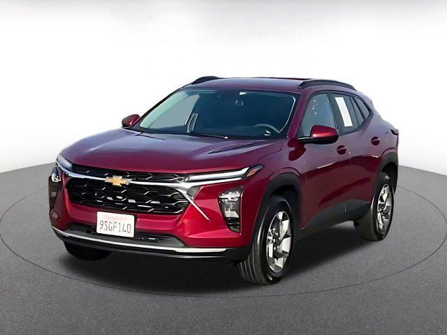 used 2025 Chevrolet Trax car, priced at $19,647