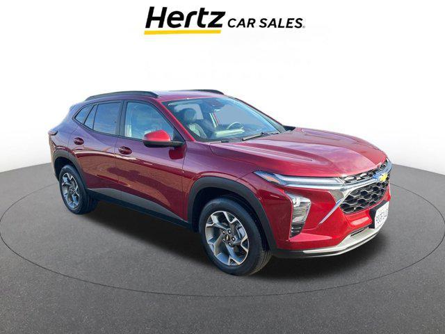 used 2025 Chevrolet Trax car, priced at $19,647