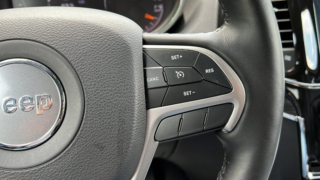 used 2022 Jeep Grand Cherokee WK car, priced at $31,995