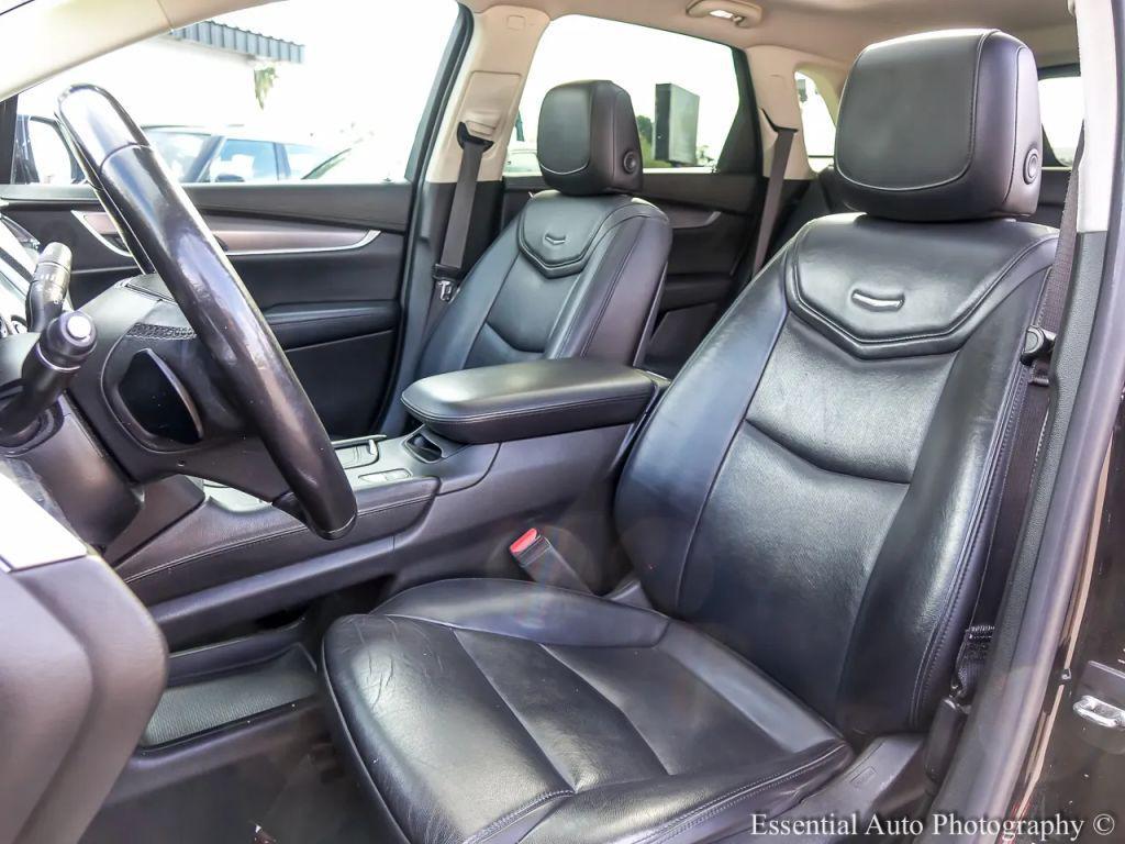 used 2018 Cadillac XT5 car, priced at $12,995