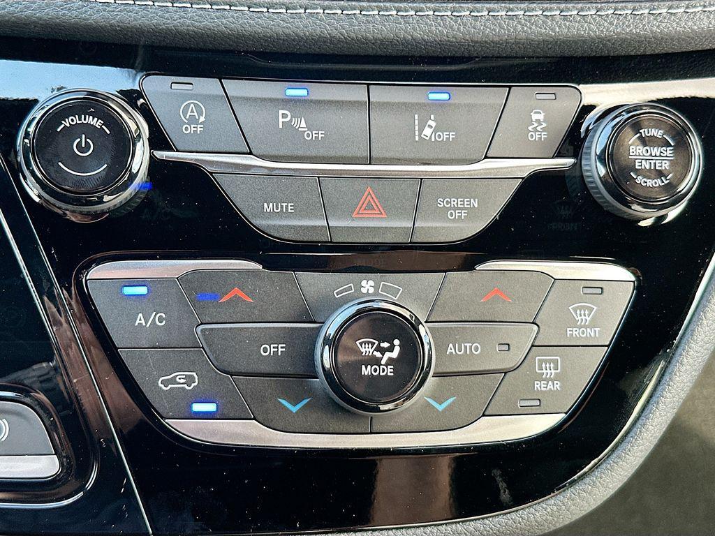new 2026 Chrysler Pacifica car, priced at $37,123