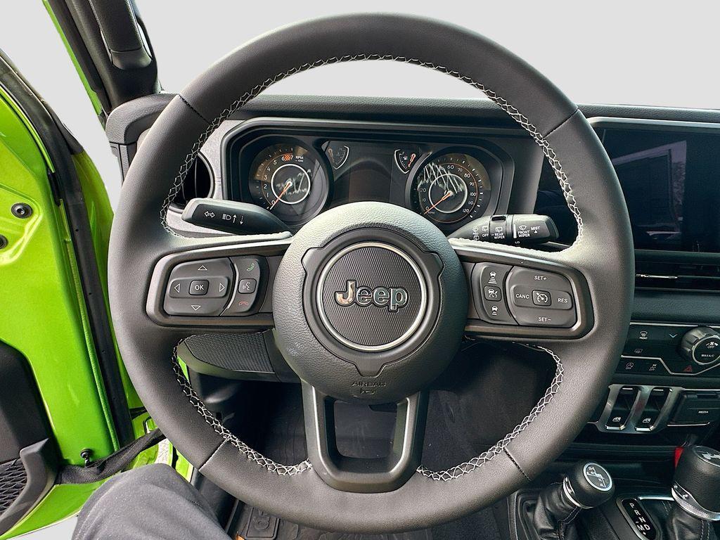 new 2025 Jeep Wrangler car, priced at $36,039