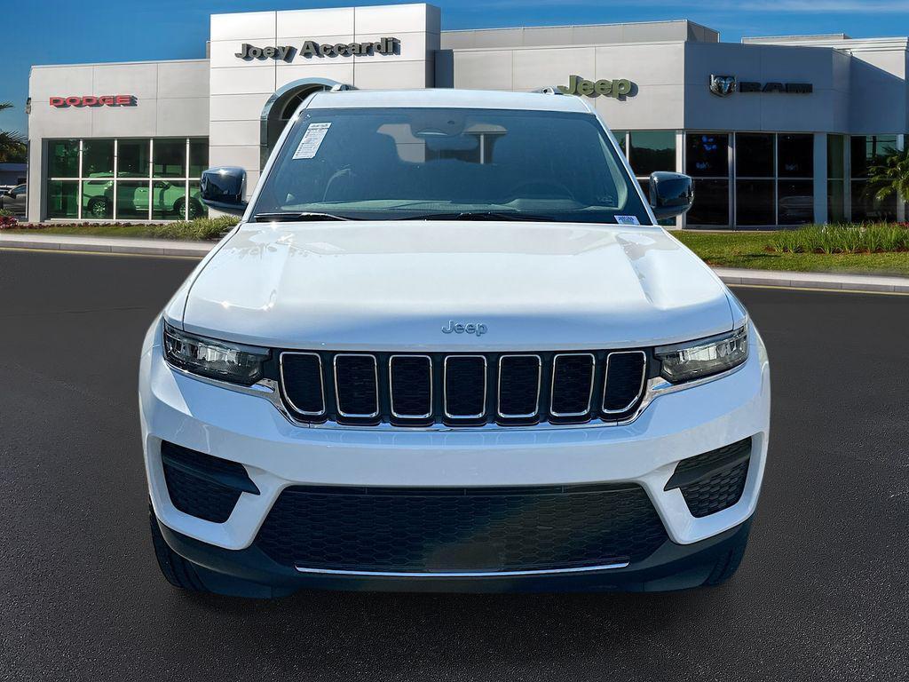 new 2025 Jeep Grand Cherokee car, priced at $27,094