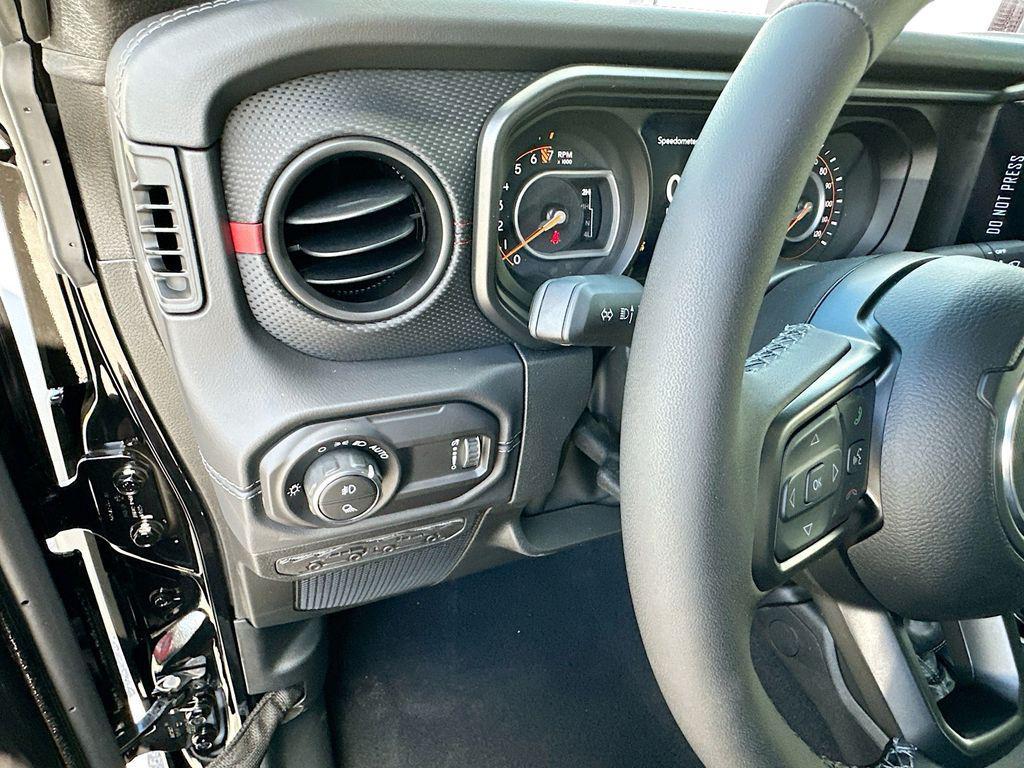 new 2026 Jeep Gladiator car, priced at $50,742