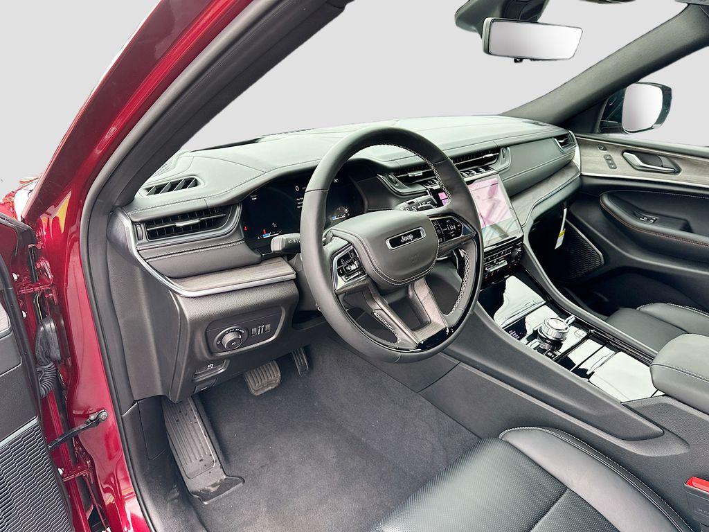 new 2025 Jeep Grand Cherokee L car, priced at $52,512