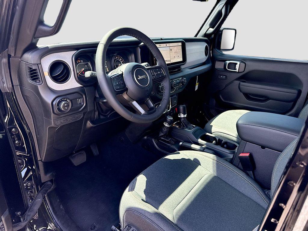 new 2025 Jeep Gladiator car, priced at $51,179